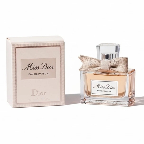 Miss Dior Eau De Parfum - Picture 3 of 3